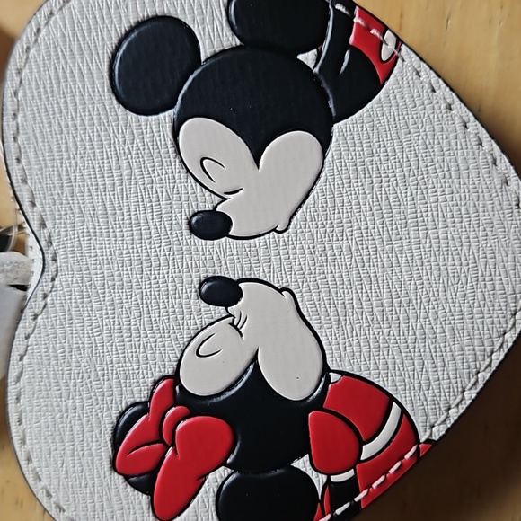 Kate Spade -for Disney Mickey & Minnie Heart-Shaped Coin Purse - Picture 2 of 11